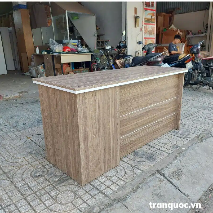 Bàn làm việc 1m4 ikea màu vân gỗ nâu