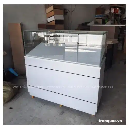 Mặt trước tủ điện thoại TDT01