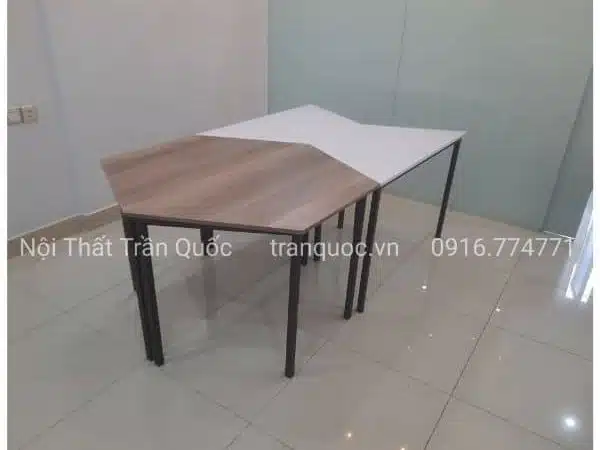 Bàn hình thang lego