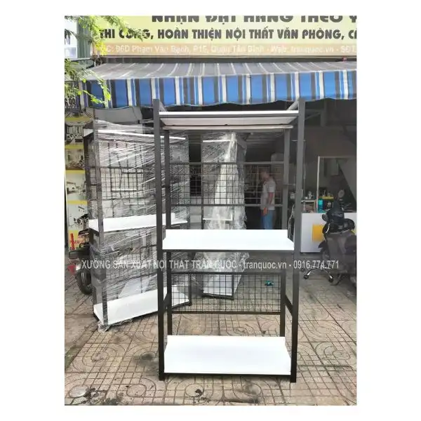 Kệ treo quần áo