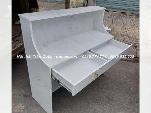 Bàn thu ngân 1m2 2 hộc BQLT06