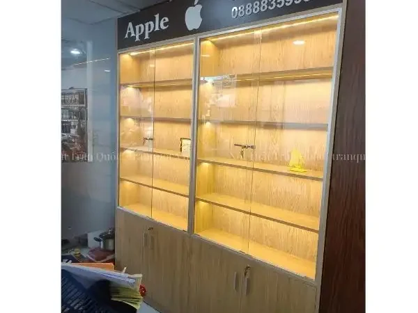 tủ trưng bày phụ kiện điện thoại
