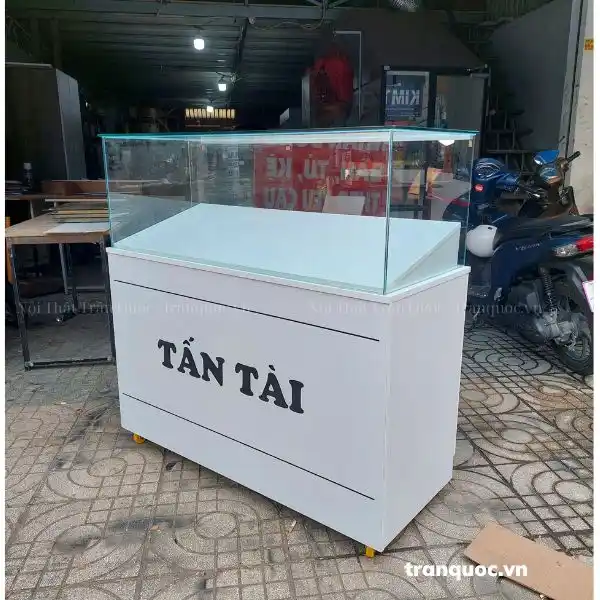 Tủ kính điện thoại SP31738