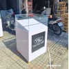 tủ kiếng trưng bày