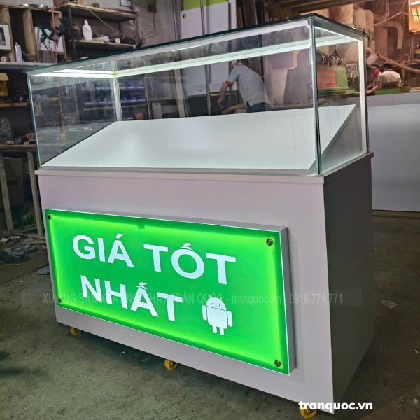 tủ trưng bày điện thoại