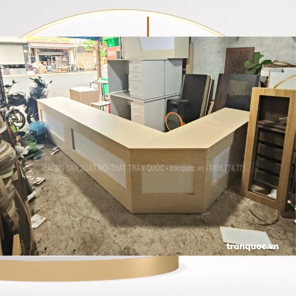 Sản xuất tại xưởng, không qua bất kỳ trung gian nào.