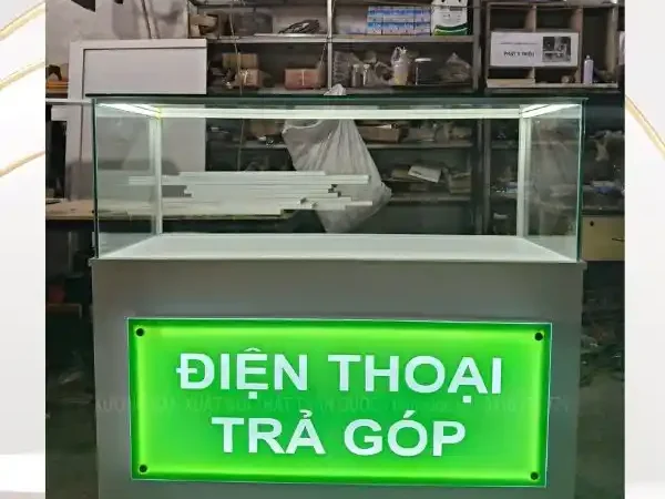 tủ trưng bày điện thoại đồng hồ