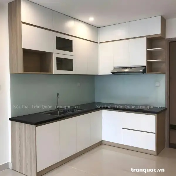 tủ bếp gỗ công nghiệp