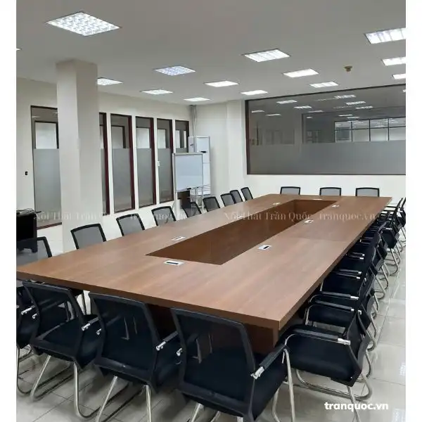 Bàn họp lớn SP93081